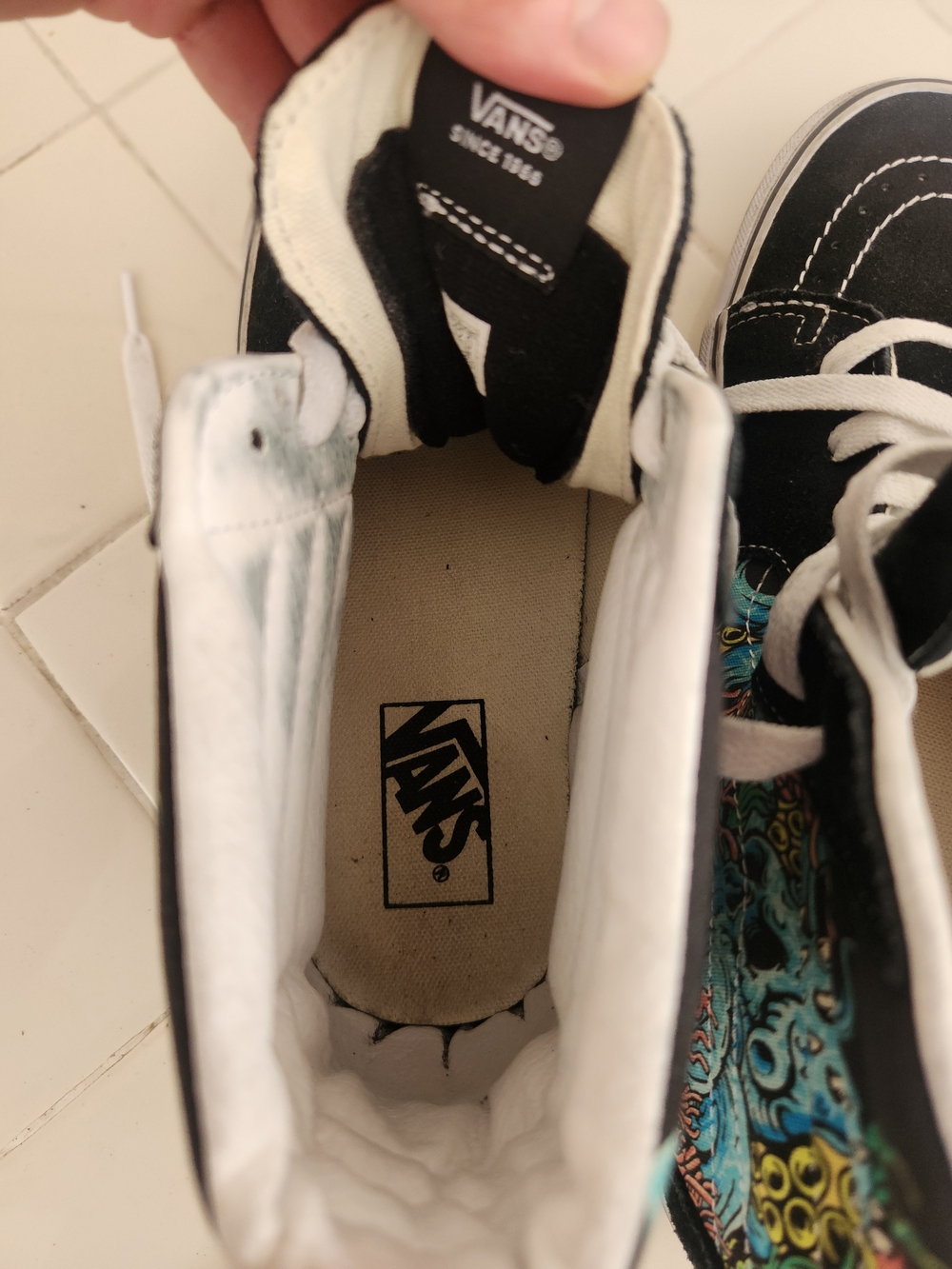 Vans Sk8-Hi Coral Reef Black & White Skate Shoes, Suede/Canvas, Size M10.5, W12 - Picture 7 of 8